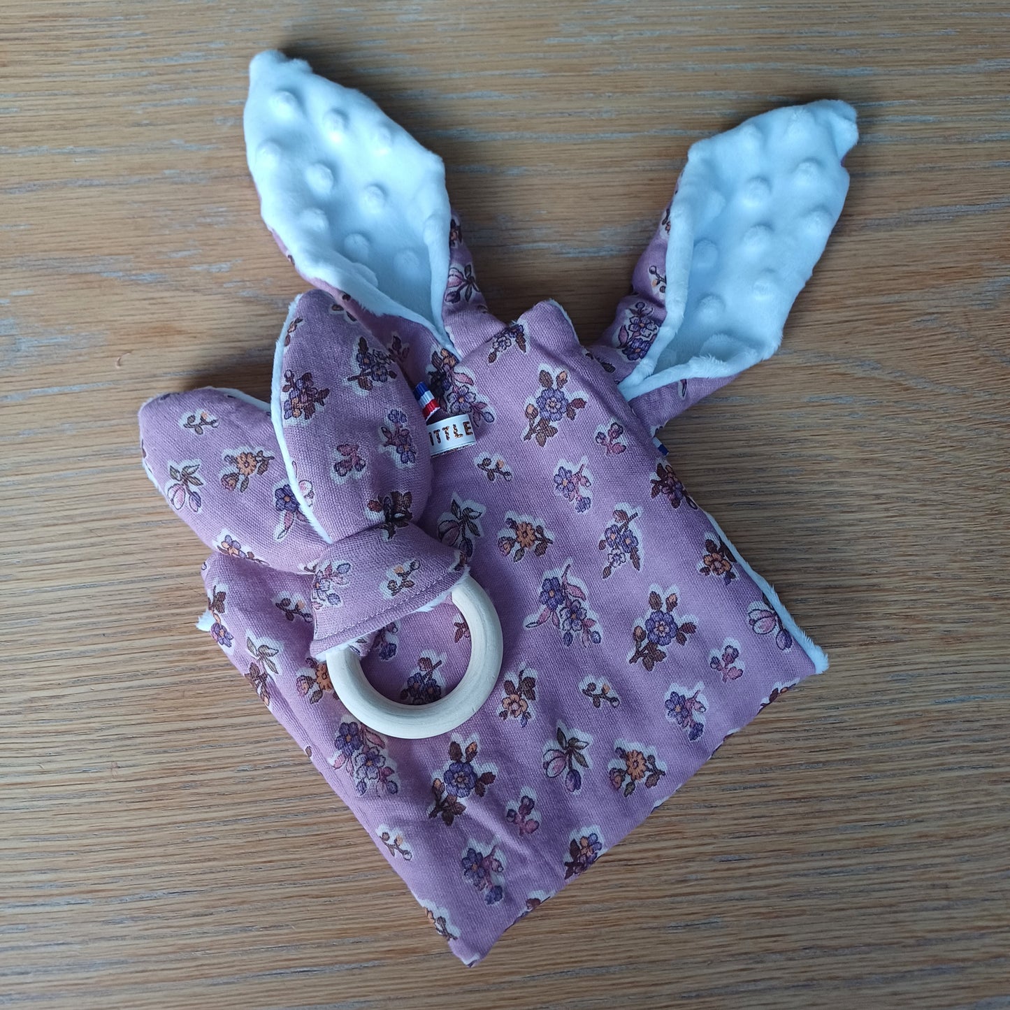 Hochet lapin pyrogravé