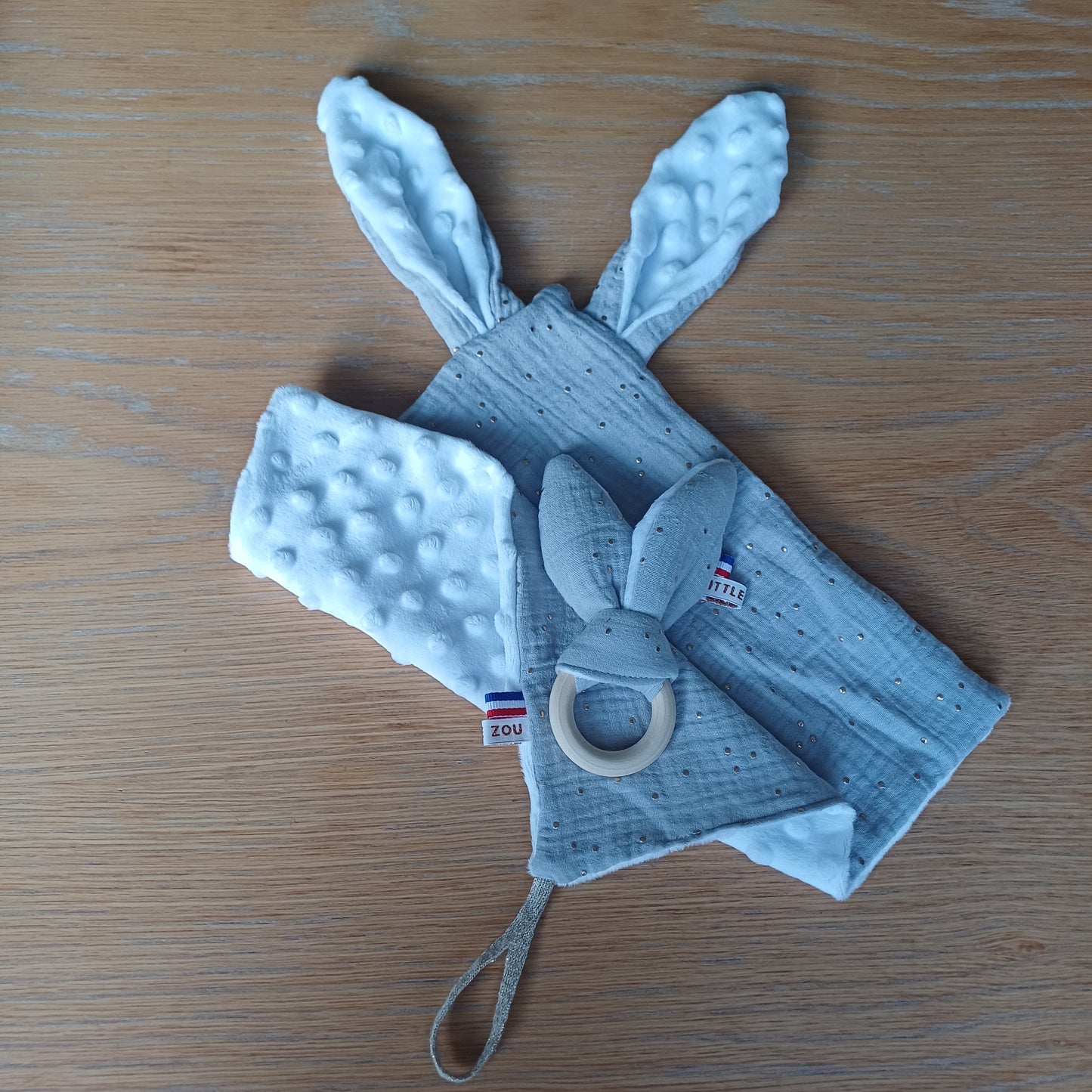 Hochet lapin pyrogravé