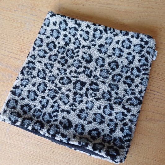 Tour de cou sherpa léopard