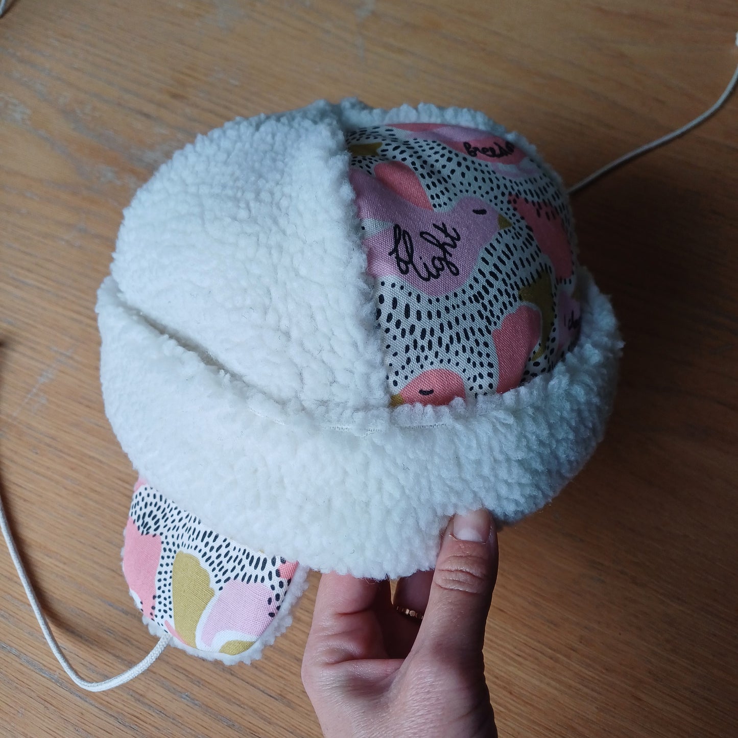Bonnet sherpa & motifs à oreilles