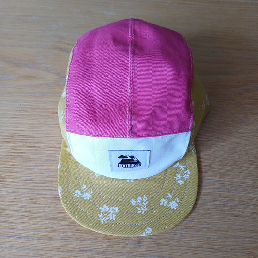 Casquette Fleurs jaunes et rose