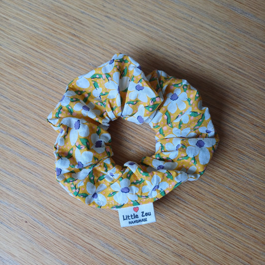Chouchou fleuri jaune