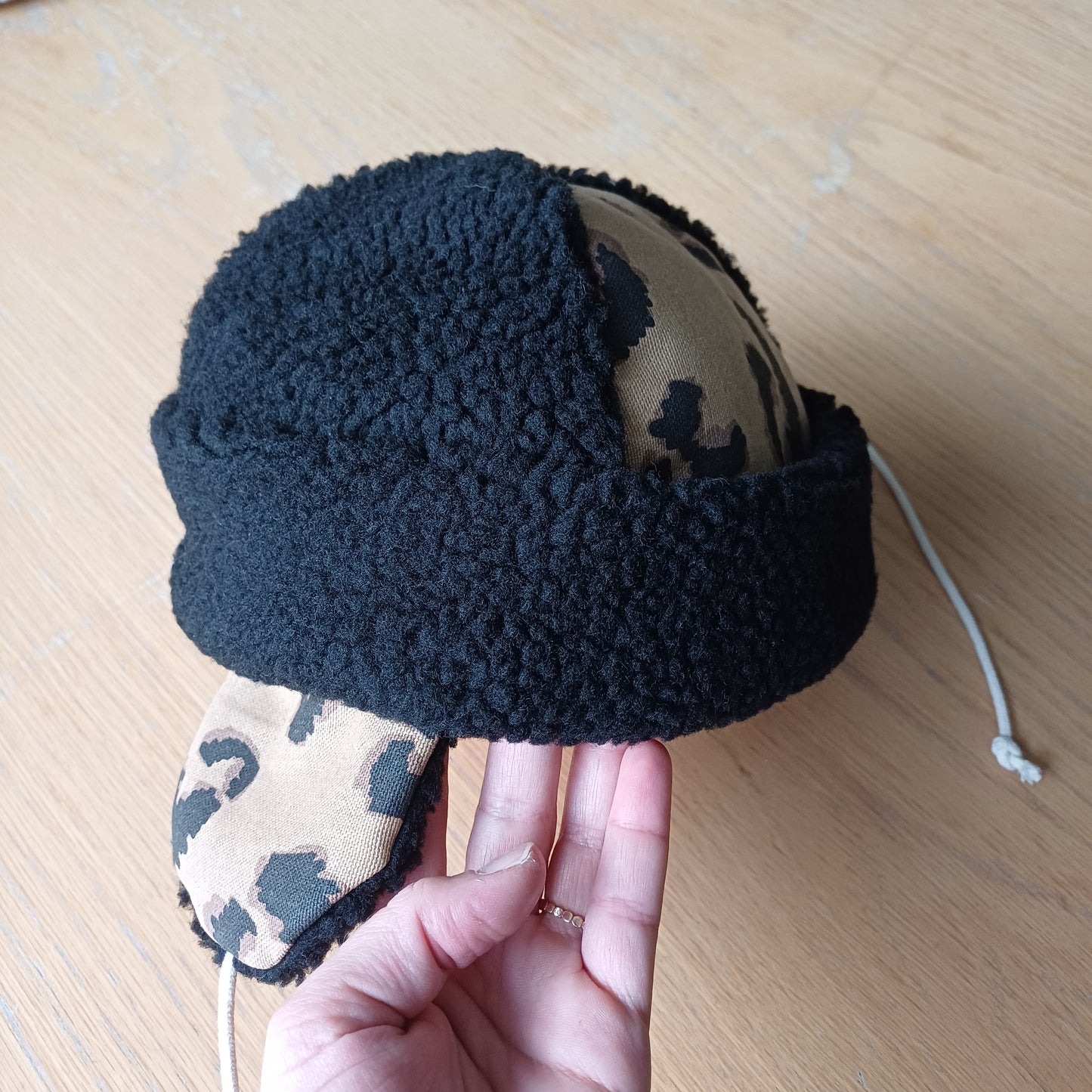 Bonnet sherpa & motifs à oreilles